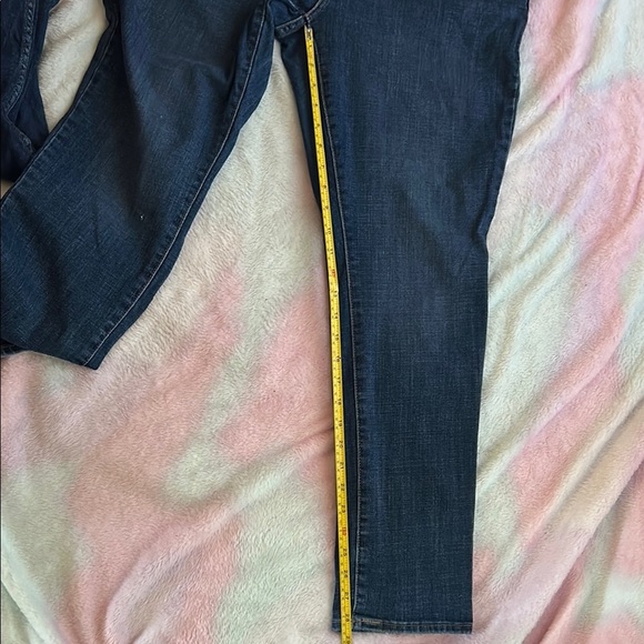 Levi's Men's Dark Blue Straight Jeans - Picture 11 of 11